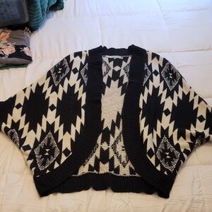 Black and White Geometric Pattern Sweater